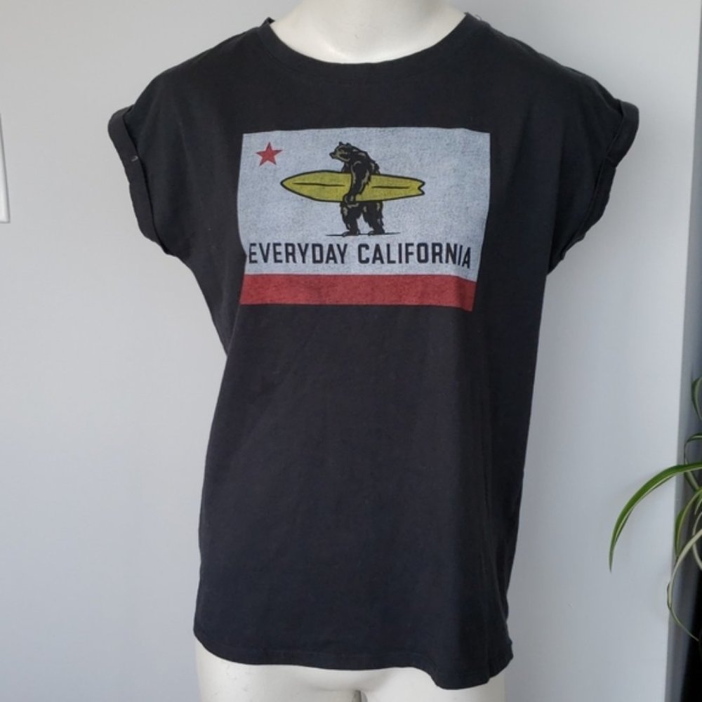 Everyday California black graphic surfer tee